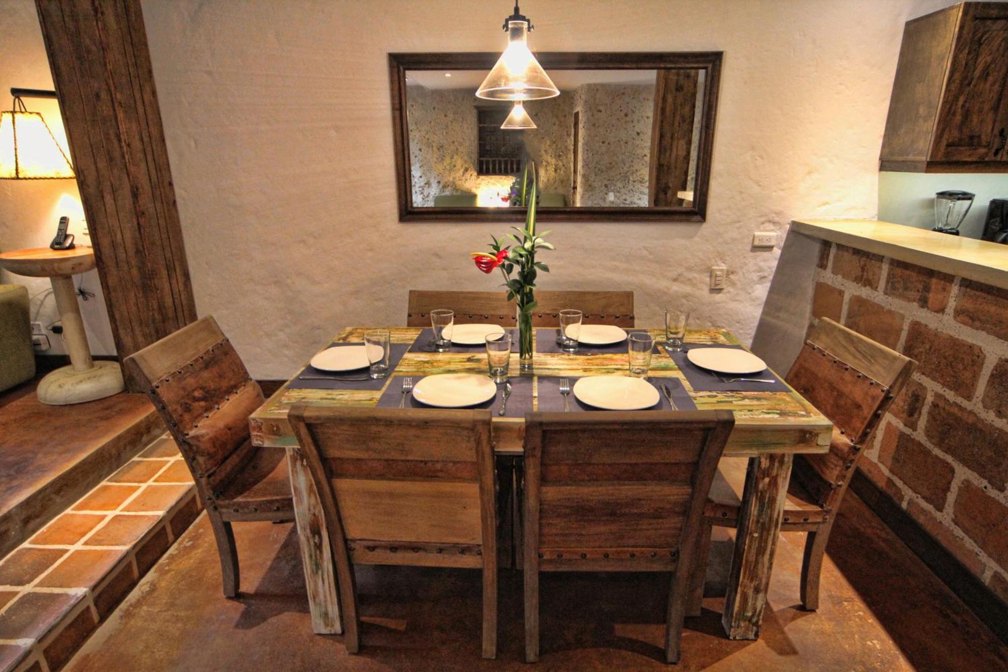 Casa Del Reloj Aparthotel