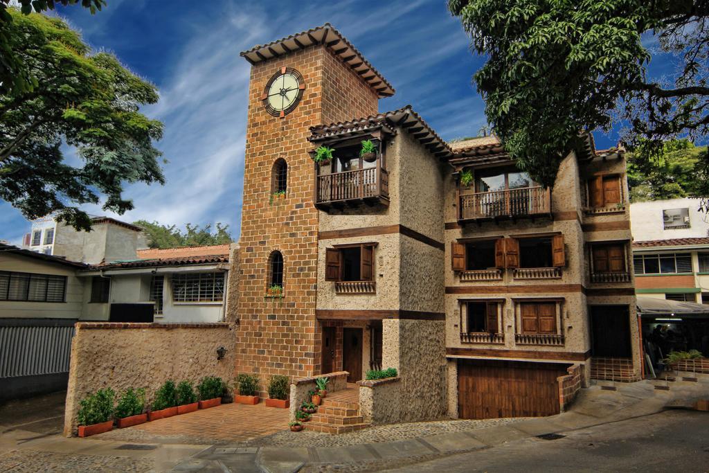 Casa Del Reloj Medellin