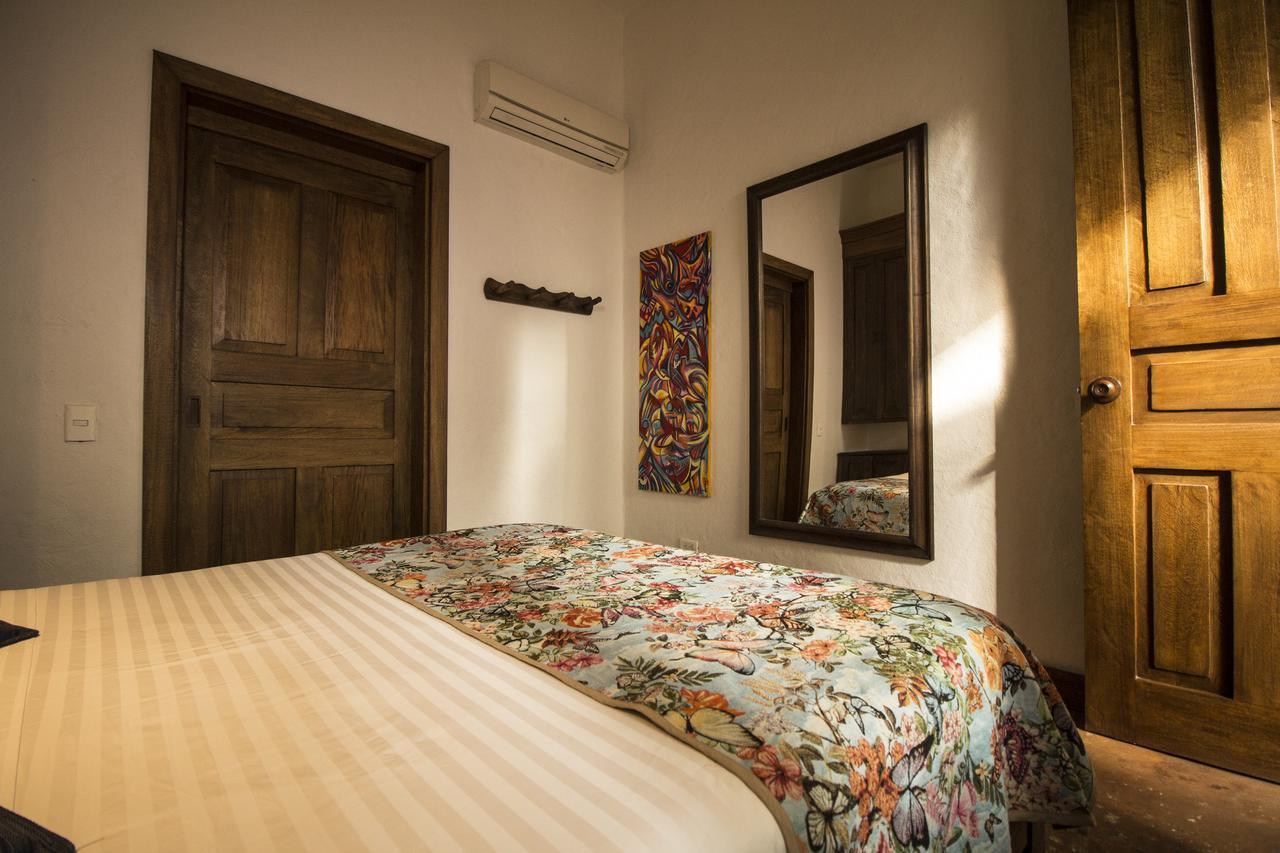 Aparthotel Casa Del Reloj 2*